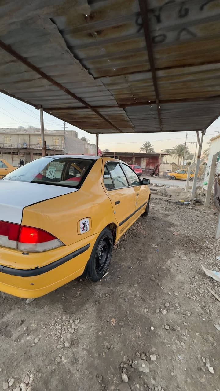 سمند ٢٠١١ مكفوله صبغ بسيط بيها جاهزه مجهزه كير محرك صدر كله جديد تخم تاير جديد السياره كاعده تخبل السعر ٢٧ وبيها مجال للاستفسار ***********
