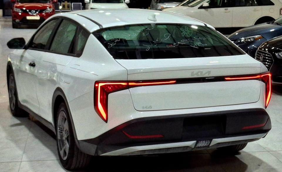 كي 4 حادثه تخريب الباب صبغ والجاملغ بارد بدون ايرباك بدون دعم جديده كلش 9 الف ماشيه ولا كلوب مشتغل كله عل بلاد
ملاحضه / كل غراضهه وياهه اللايت والبك لايت وبقيه التفاصيل كلهن بالصندوق
سعره 163 وبيهه مجال بعده كاتي بسمي تترقم اربيل عنواني بغداد
***********
