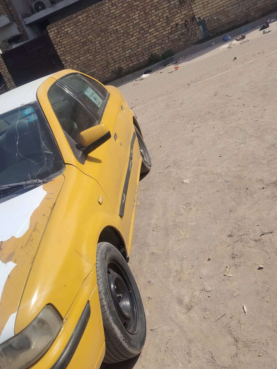 السلام عليكم سمند للبيع
موديل 2010  سياره حلوه ونضيفه مكينه جديده فرنسي صارلها شهر مشدوده والجنايه يعرفون المكينه السياره جاهزه من كل النواحي
مصفره هيئة وغرامات هزه جديده سنويه باسمي تحويل ثاني يوم
للاتصال
***********
