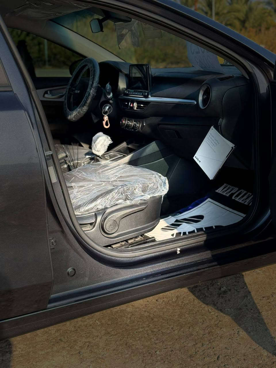 كيا فورتي موديل 2023 دخول جديد سياره حره  ضرر بنيد فقط تبديل قطعه اصليه بدون عابر  ماشيه 17mi
عنوان سماوه رميثه
سعر138$           📲***********///***********
