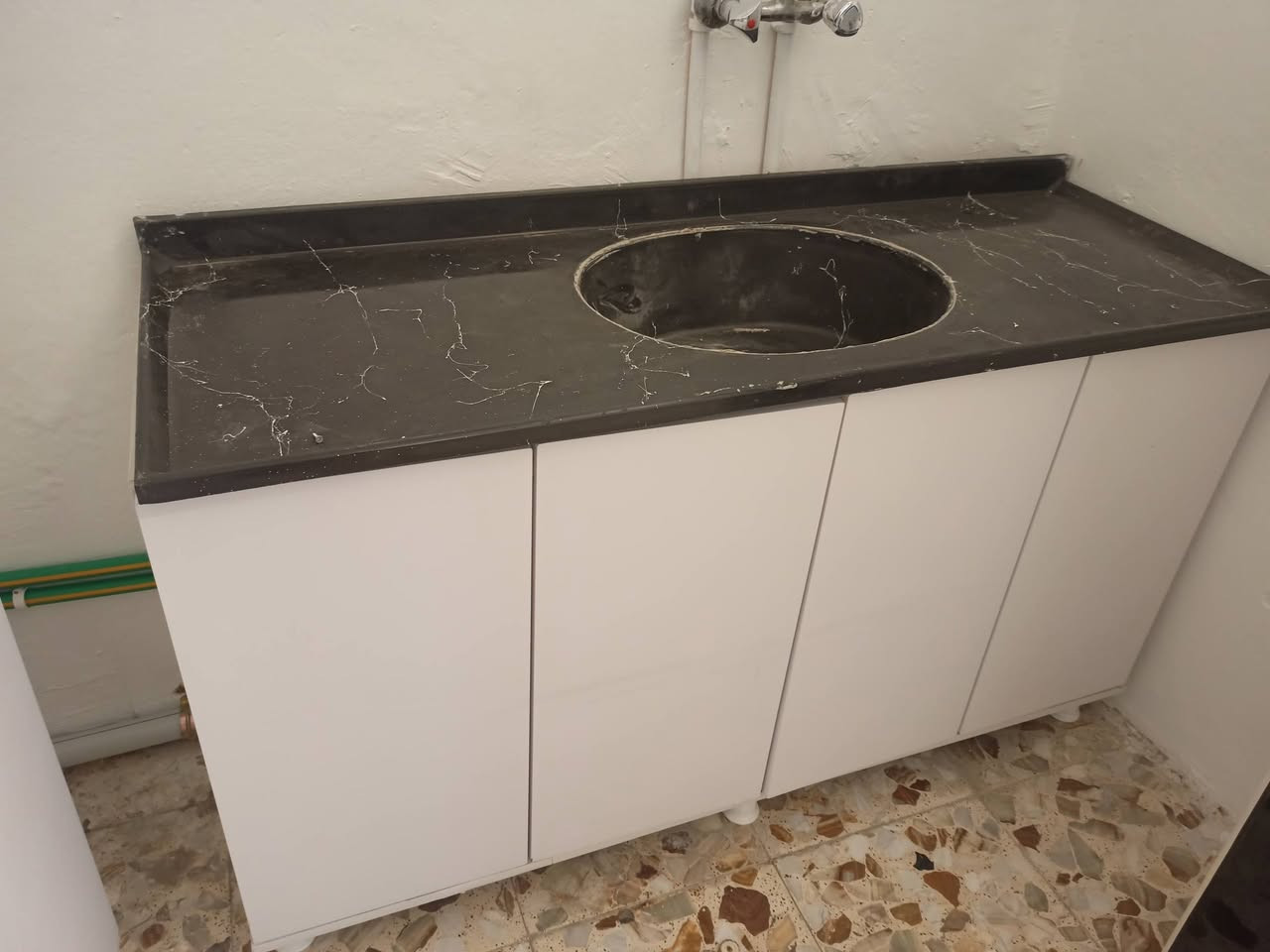 سلام عليكم
كاونتر hdf داخل mdf ما صارله ساعه من وصلني واريد ابيعه بسبب القياسات والفاترينه ما تصير بالاخير والمطبخ صغير كاونتر 3 متر سنك متر ونص مرمر صناعي سويته تفصال خاص مو جاهز مودرن يجنن أمانه الله بس بالمطبخ مالتي ما اجه عدل من ناحيه القياسات لأن البواري ضاهري مو دفن رايده ب850 اني مسوي ب900 ورجاء لحد يكسر بسعره حتى غراض ما مخلي بي


**إذا كنت صاحب هذا الإعلان وتريد حذفه لأي سبب، رجاءا أرسل رسالة إلى الدعم الفني**