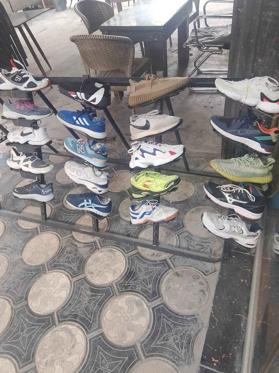 قطع تخبل ماركات عالميه نظافه فول
مختلف القياسات والألوان
للحجز راسلنا واتس اب عله الرقم..***********ابو ايمن
توجد خدمة توصيل كل المحافظات
