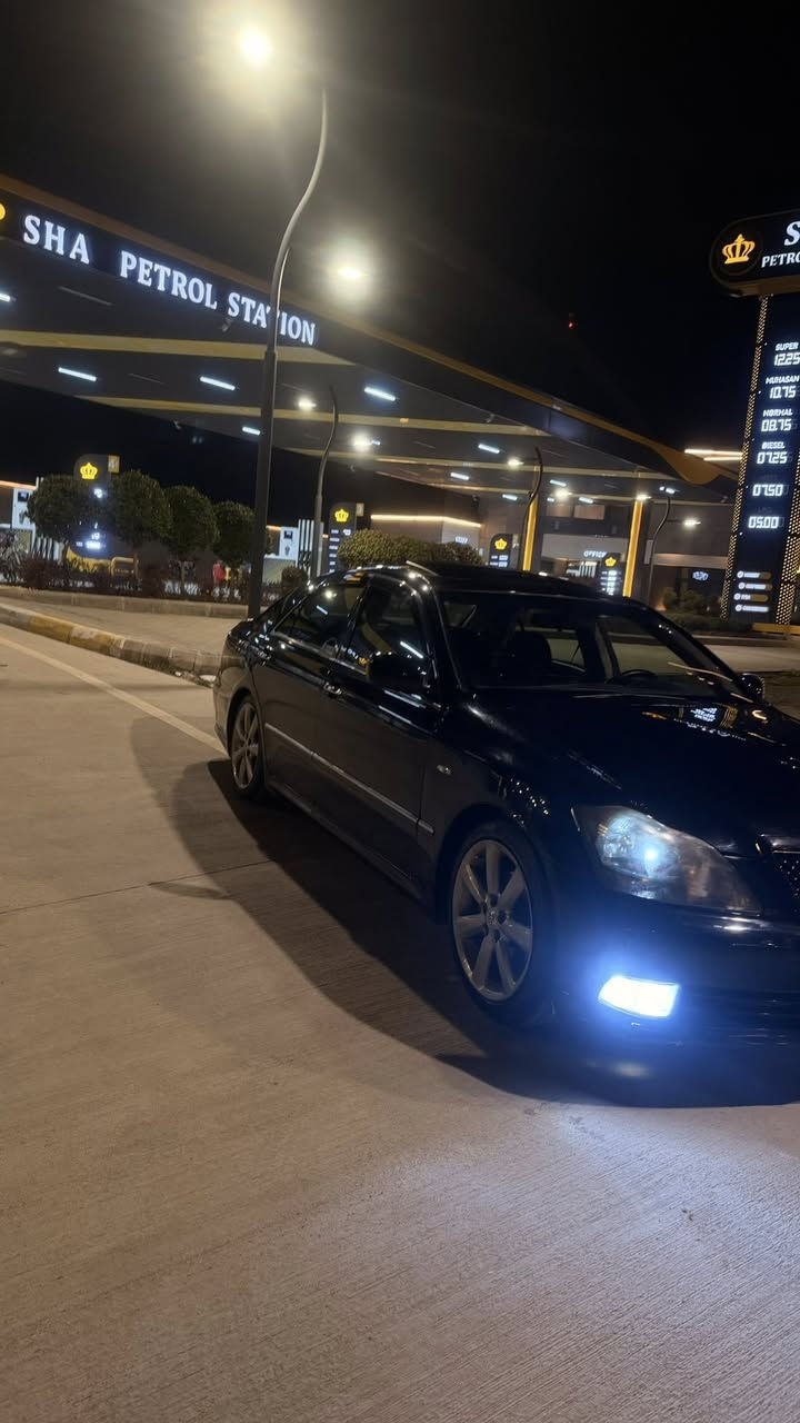 (لەسەر ئێزنی ئەدمینی گوڵ🌺)
«شاهینە ٢٠٠٥ سپۆرت سڵاید»١٨٢ی بی دووکەڵ ✅
٣پارچەی یابانە بی دەعموو قرچوو لیدران✅
گیڕ مەکینە بەشەرتی ١٠فێتەر✅
شوین سلیمانی 
***********
0770 184 8008
نرخی ٦٤ گەڵاو مەجالی کی برایانە🤍
