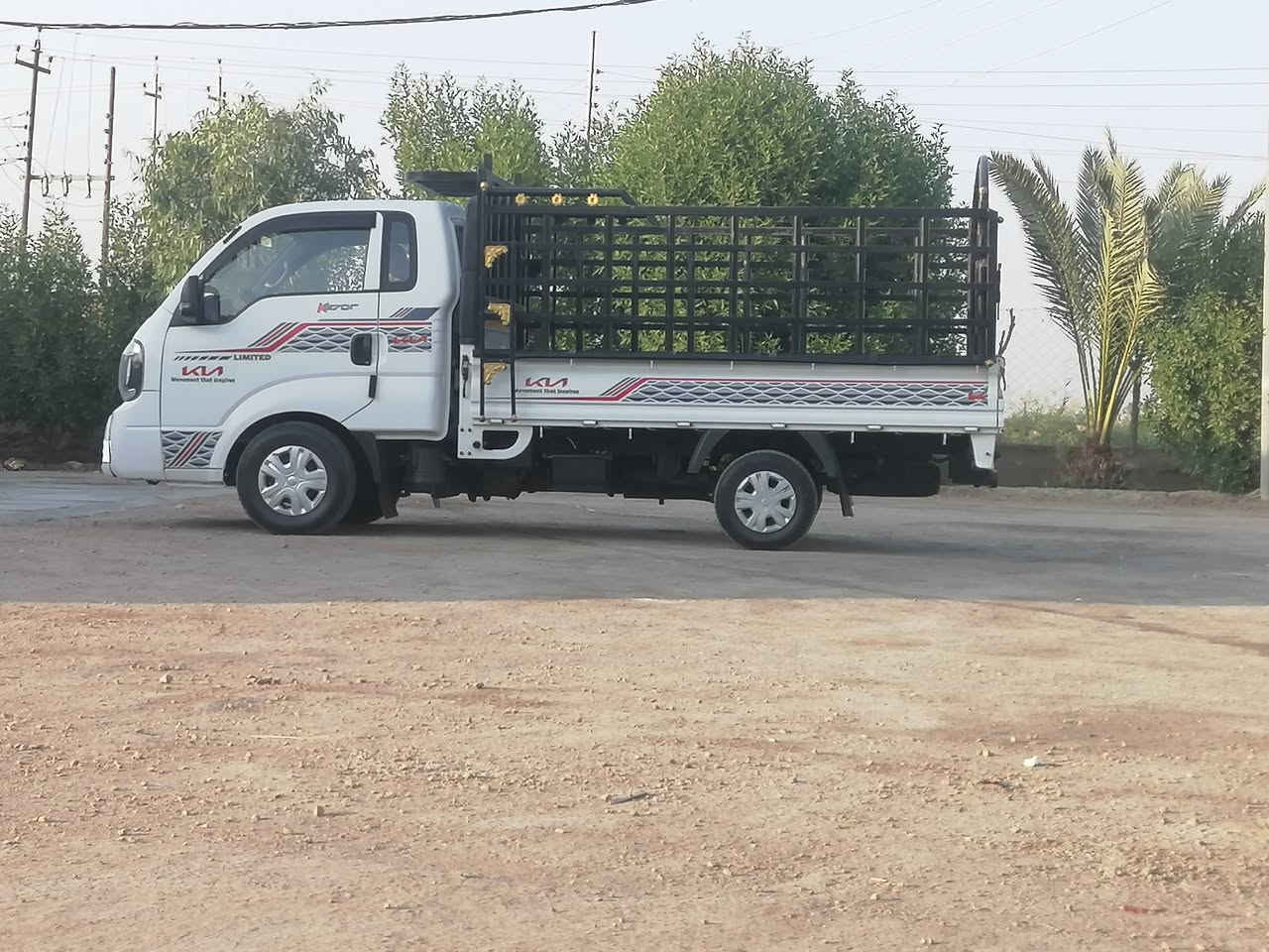 السلام عليكم كيه حمل للبيع موديل 2020شكل الجديدكفاله عامه من الصبغ والتبديل بيه رصعه بسيطه بالربع
رقم قادسيه بيع بدون محجر
اتصال عله الرقم ***********
