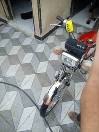 دراجه للبيع موديل 27 بالكوت واسط دراجه سكنر واللي يريد هاي يتصل على هذ...
