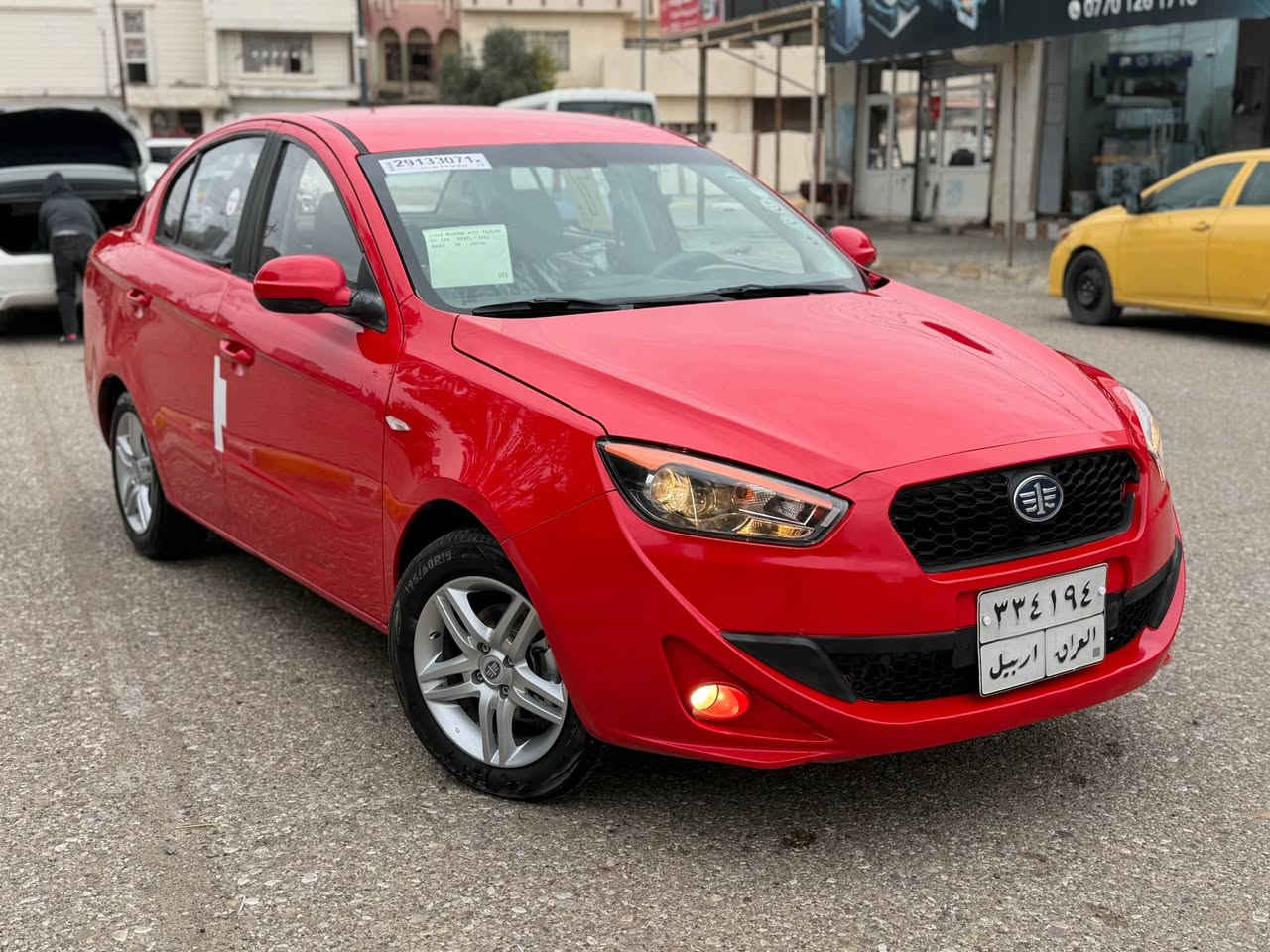 للبيع سياره فاو اولى موديل 2013 فول مواصفات فول اوتوا سياره جديده كلش  تريد تحويل  وكاله ثاني يوم  محرك شرط بلادي  ما مفتوح بدون صرف او بخار سياره جديده كلش  
تايرات جديد تبريد ثلج تدفئه شغال بي مكانين بارد سياره بدون ضربه بدون صبغ جديده بدون نواقص بي بطاقه بانزين عنوان كركوك احتفالات سعر 63
*********** كركوك, العراق
