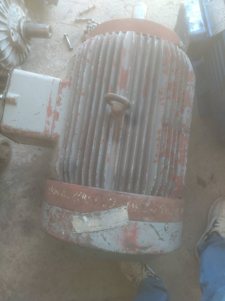 بيع جميع انواع المحركات ليحتاج محرك يتصل برقم صاحبه 0697286267مكان ميلة


**إذا كنت صاحب هذا الإعلان وتريد حذفه لأي سبب، رجاءا أرسل رسالة إلى الدعم الفني**