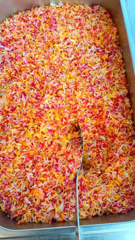 السلام عليكم أني خلفه دجاج مشوي وا محشي وطباخ شرقي ‏مكاني بغداد البنوك متفرغ حالين ***********￼
