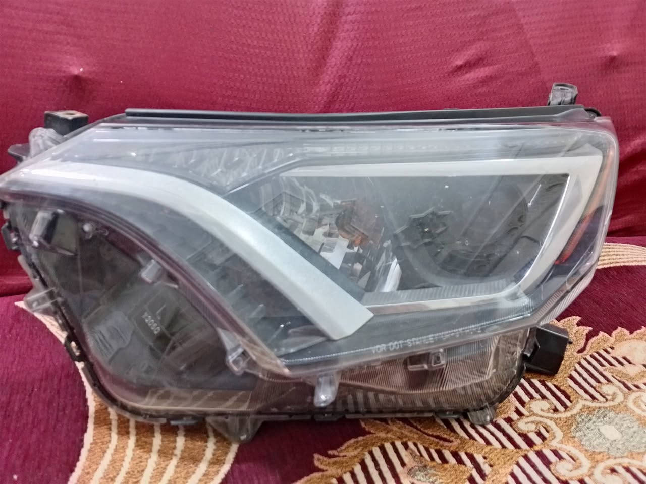 لايت رف 4 للبيع موديل 2018 مال حاويه صفحه اليسره نظيف حيل وياباني اصلي رقم الهاتف *********** السعر 175
