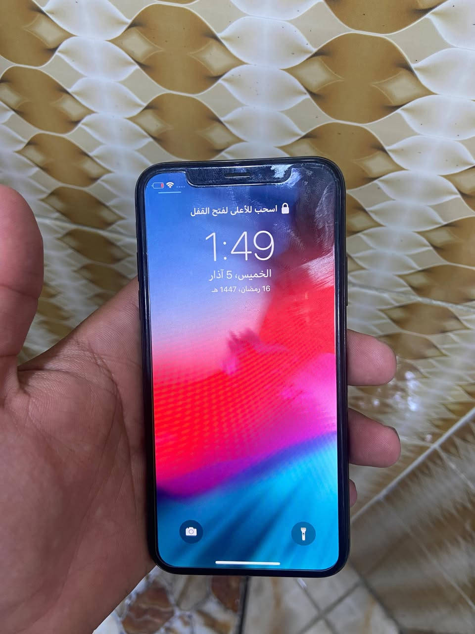 سلام عليكم جهاز ايفون اكس للبيع جهاز نضيف استخدام شخصي كللشي شغال حته فيس ايدي شغال  مبدل  بطاريه فقط نسبه بطاريه 93 جهاز شحنه يخبل ومكفول من كلشي  مكاني ابو الخصيب حمدان الأستفسار اتصل ع رقم ***********
