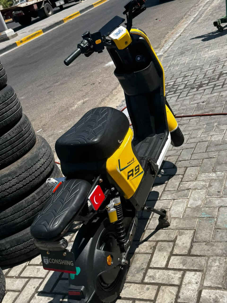 سلام عليكم دراجه R9للبيع 2025 32امبير البطاريات منتفخات شوية بس بعده تمشي وكلشي مابيه يده لبريك الكدام مكسوره والشاشه محتركه مكاني بصره القبله ب350 وبيه مجال نطي سعر واذا عجبني بعت للستفسار رقمي واتساب فقط *********** أجاوب الكل
