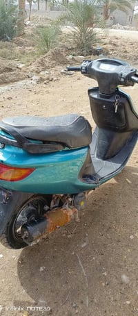 دراجه للبيع  السعر ٤٥٠  07830556897