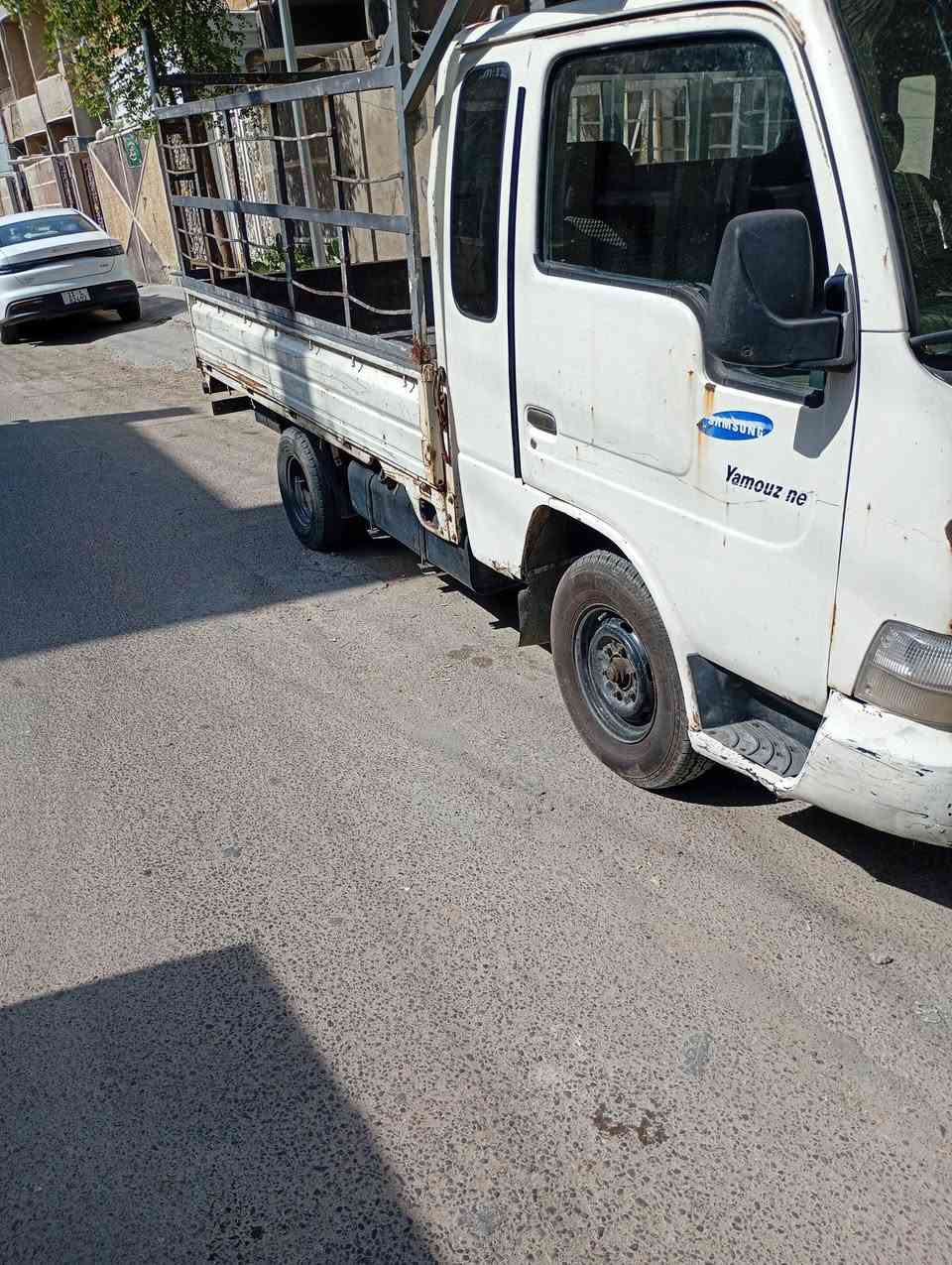 السلام عليكم
كيه حمل سامسونك موديل 2001
كير مكينه مكفولات تخم تاير جديد باتري جديد 
السعر 40 وبيها شي قليل
للاستفسار ***********
