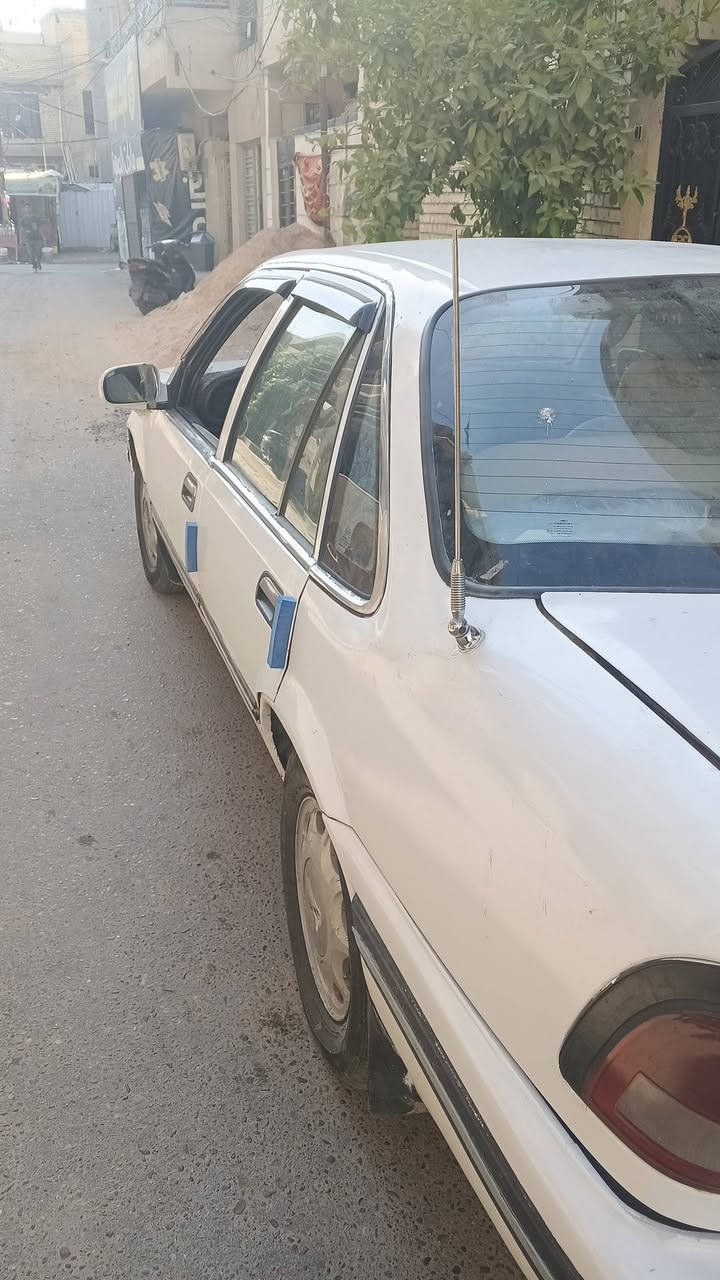 السلام عليكم دايو برنس موديل ٩٤ سياره خير من الله تبريد ثلج كهربائيات كلها شغاله  رقم بغداد سياره بسمي تحويل ثاني يوم سنويه لل٣١ مكاني بغداد الغزاليه رقم ***********
السعر 33 وبيها مجال
