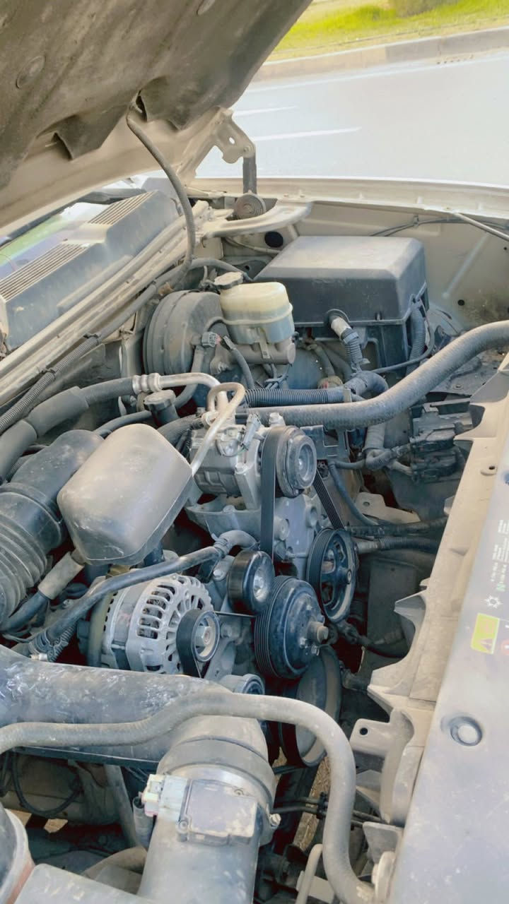 سلفرادو موديل ١٣  مكان بغداد السعر ع هاذا الرقم ***********
