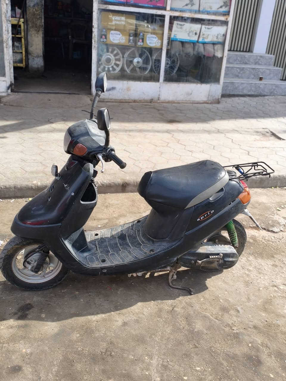 السلام عليكم
دراجه ذبانه للبيع تفاصيل داخل الفيدو
عنوان النجف /فلكه المطار
***********
السعر 225 الف بيه مجال بسيط
