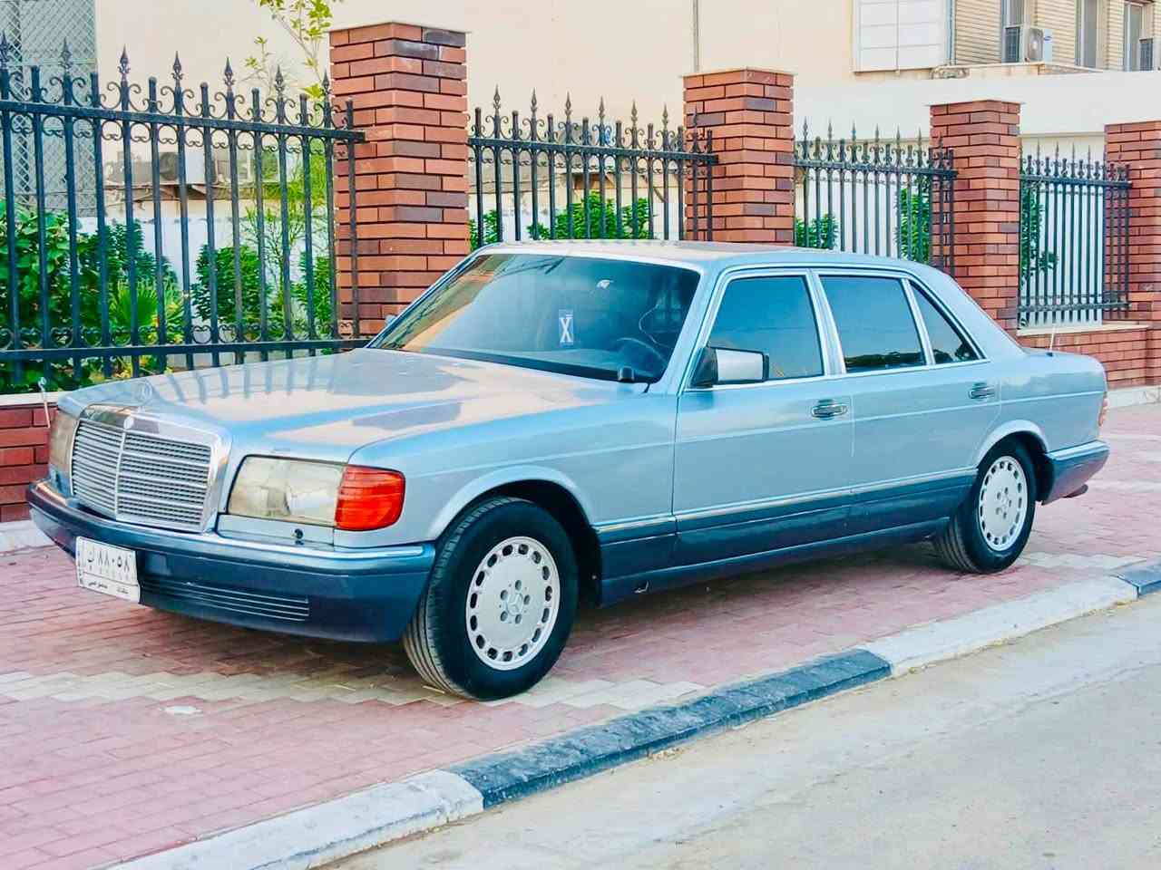 السلام عليكم للبيع
مرسيدس بينز موديل 1990 حجم 380 SEL 
محرك V8 بلادي شركة باب طويل المرغوب 
فول مواصفات داخل جلد ازرق كهرباء تبريد ثلج تخم تاير جديد  علماً ان السيارة جديدة وجاهزة من كلشي السعر (67) مع المجال البسيط للاستفسار اكثر الاتصال على *********** عنوان السيارة كربلاء المقدسة 
(مكلف بالنشر)
