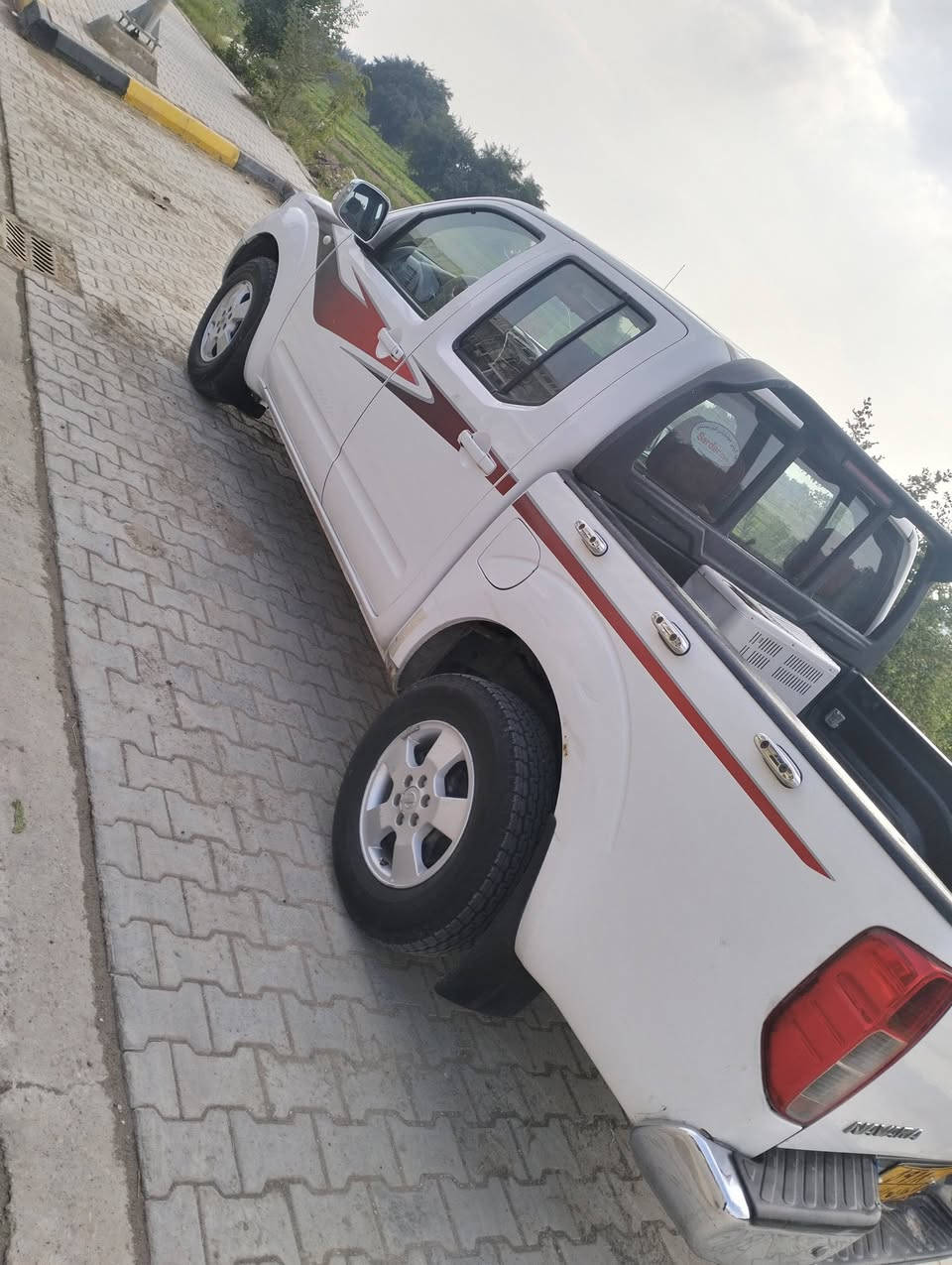 نيفاره 2012 كير عادي لكصير رقم ربيل تريد وكاله او تحويل سياره كفاله من صبغ وتبديل مكان سياره واسط مركز مدينه اتخم تاير سياره جاهزه للخير معروضه 98 اي ***********ستفساره على هذا رقم
