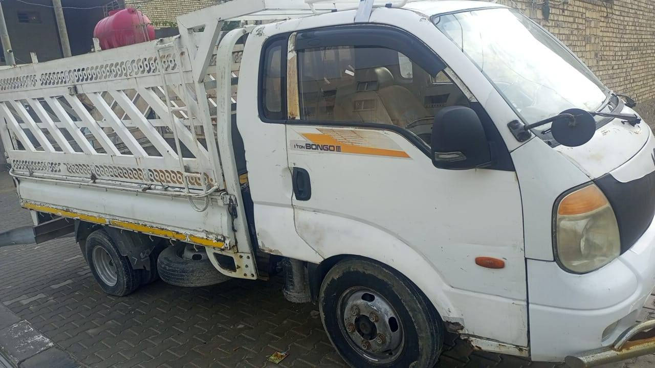 السياره البيع موديل 2010مشروع وطني نمرة بصره السعر 110 وبيه مجال رقم صاحب السياره***********
