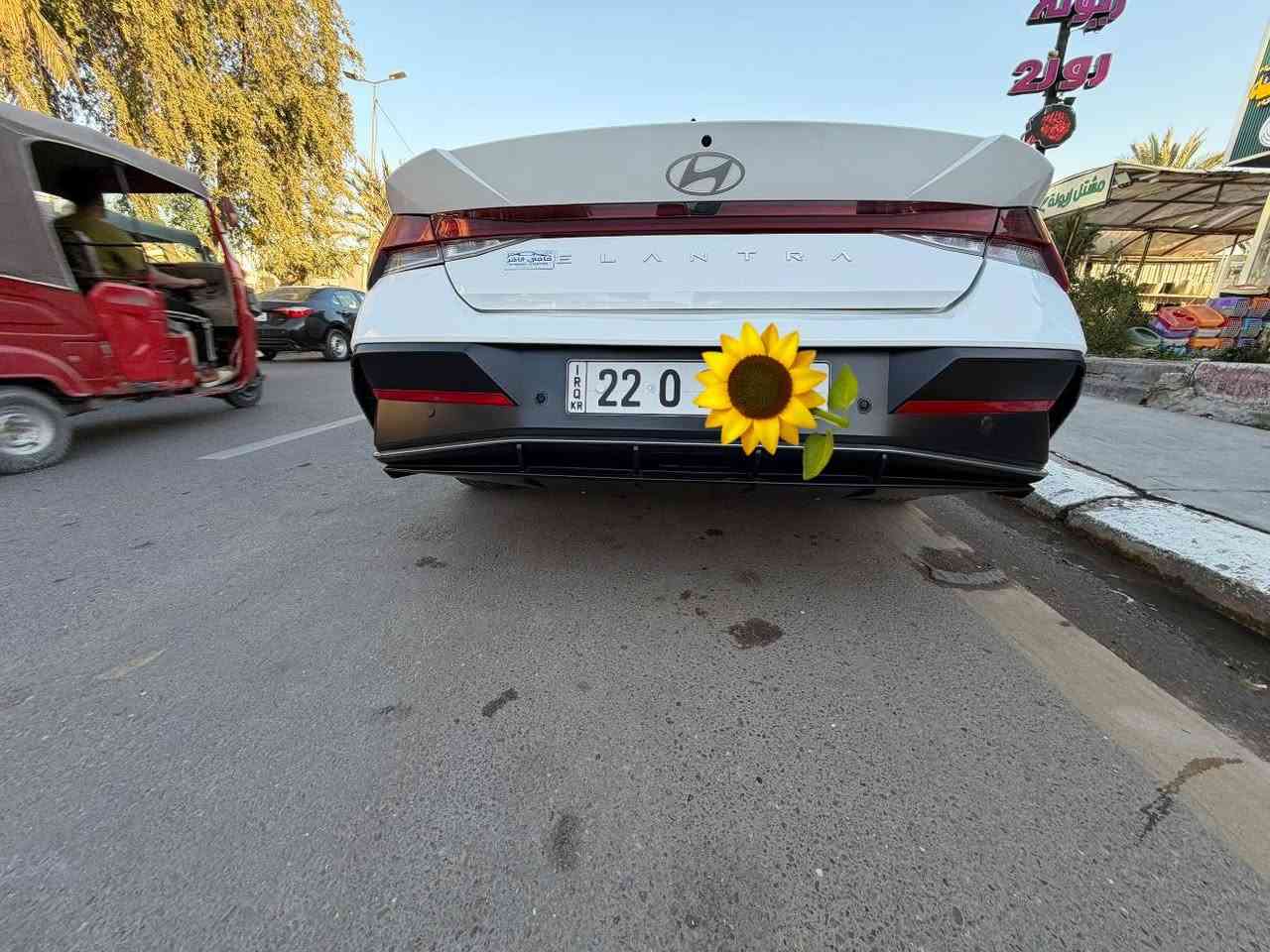 النترا 2024 أمريكي فئه لمتد رقم اربيل
حادث فقط تبديل دعاميه بلاستك الخلفيه اصلي شركه 
مكفوله من الصبغ والبارد والتبديل ومن كلشي 🌷صور الحادث مرفقه مع الصور 🌷***********🌷 فقط اتصال أجاوب 
العنوان بغداد زيونه مجاور مول زيونه 
مكينه 2000 دوش 
وبقيه الموصفات لمتد معروفه اعلى الموصفات في النترا 
السعر 188 وبيها مجال بسيط👍 ،،خواتها اسعارها كلها شدتين ❤️
