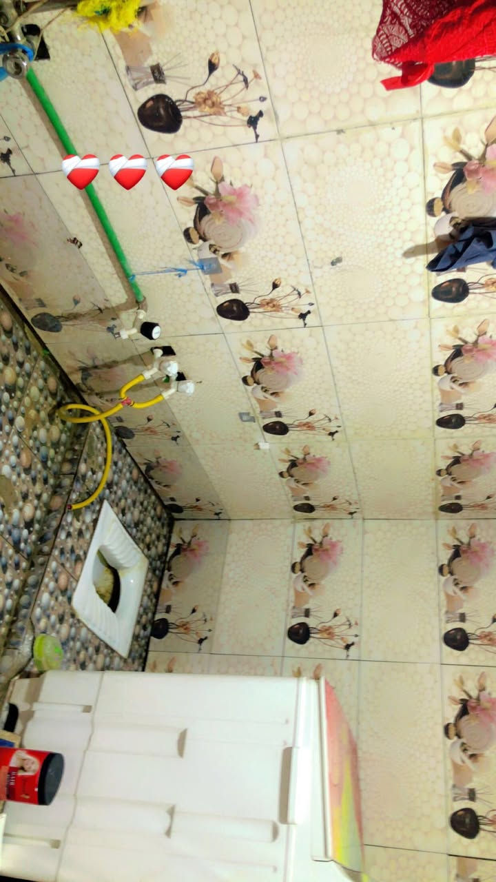 بيت البيع المساحه ٧٠متريتكون من   غرفتين غرفه زغيره مال جهال وغرفه كبيره وصاله ومطبخ وصحيات واتهويه وطارمه الخاص مفتوح السعر 16 العنوان شارع معمل الموز قرب اسواق جنات بنهايه الشارع


**إذا كنت صاحب هذا الإعلان وتريد حذفه لأي سبب، رجاءا أرسل رسالة إلى الدعم الفني**