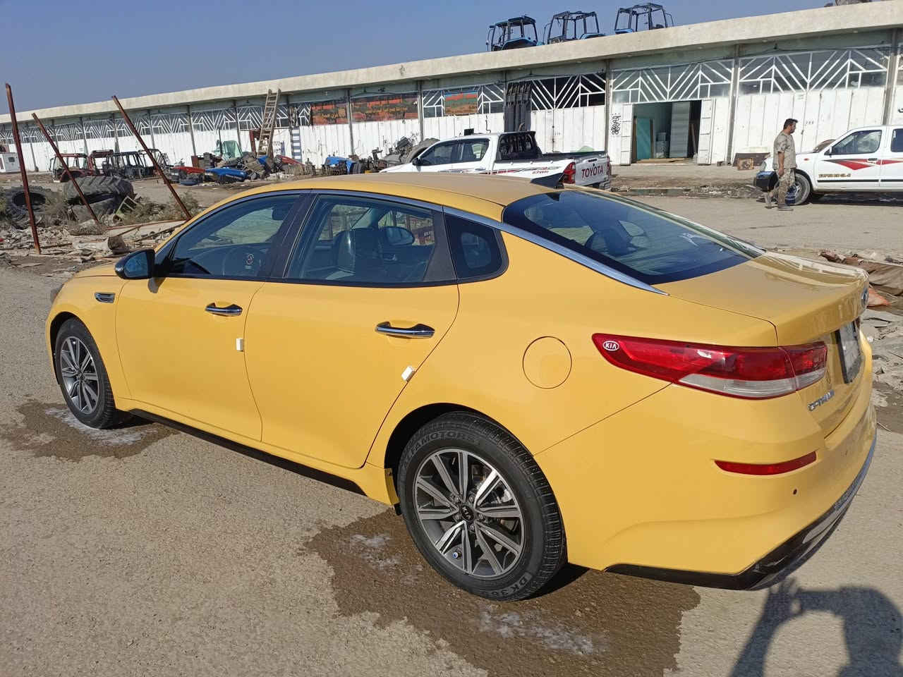 كيا اوبتيما تكسي للبيع رقمه بغداد بسمي موديل 2020 وارد امريكي صور حادثه موجوده بلمنشور سياره جاهزه من كلشي محرك وكير مكفولات صدر تخم تاير ويل كب
السعر 145 وبيه مجال العنوان واسط نعمانيه 
***********
