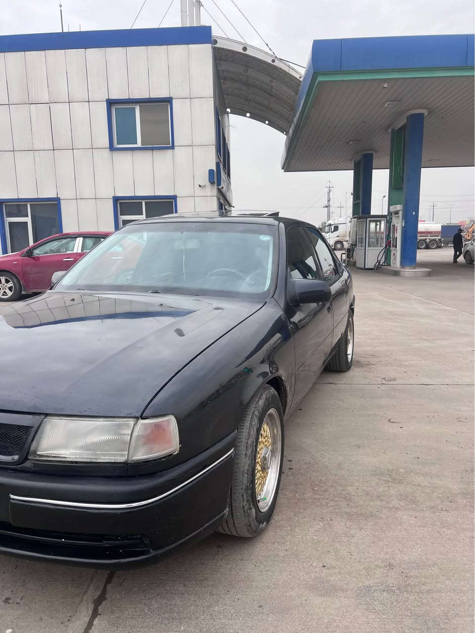 اوبل فكترا 1995رقم أربيل  كير محرك بشرط صبغ عام لجمالية بدون معجون كهربائيات كله شغاله كير توماتيك تحويل  بشرط سعر 45مجال مكان سياره خبات *********** أربيل, العراق
