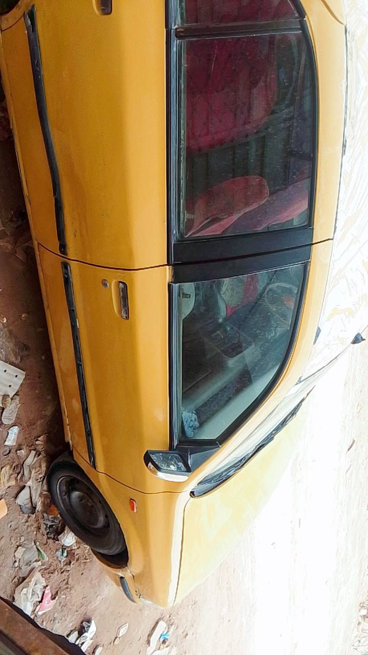 سمند للبيع رقم نجف موديل 11 سنويه 28 أسعر 20 وبيه مجال ***********
