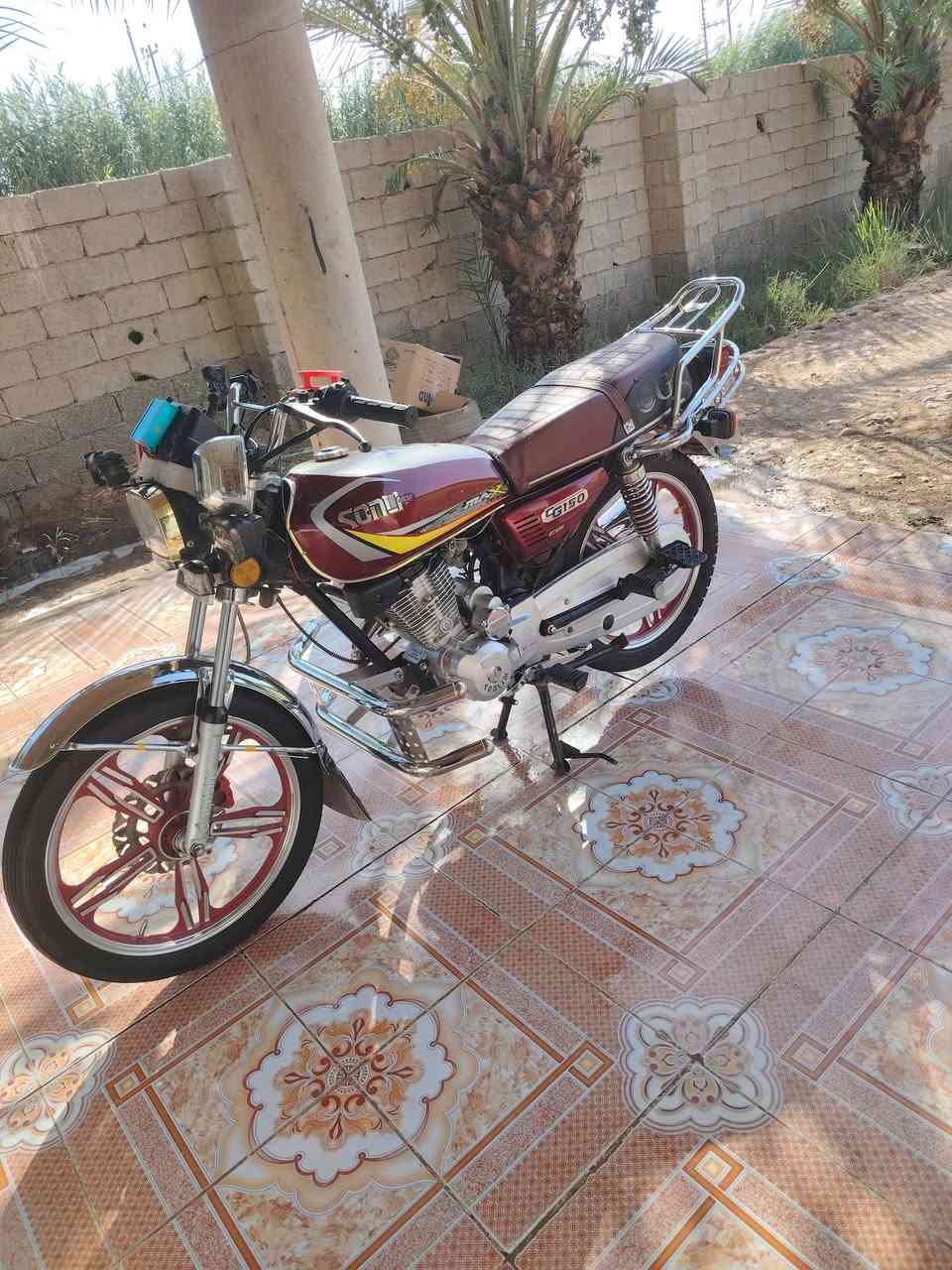 البيع موديل 23كفاله عامه مابيهه اي نقص أوراق كامله مكان الدراجه ديالى الخالص التحويله السعر 550 وبي مجال بصيط ***********
