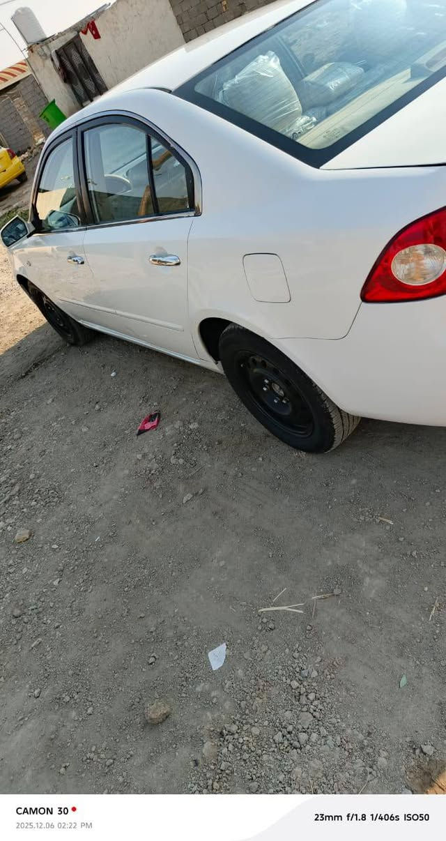 أدوات أدوات أدوات
اوبتيمه ٢٠٠٨
جهازه مجهزه كصه وحده جنطه 
تبريد حداديه 
كهربائيات كله شغله 
رقم بغداد 
ناصرية 
45 وبيه مجال 

***********
