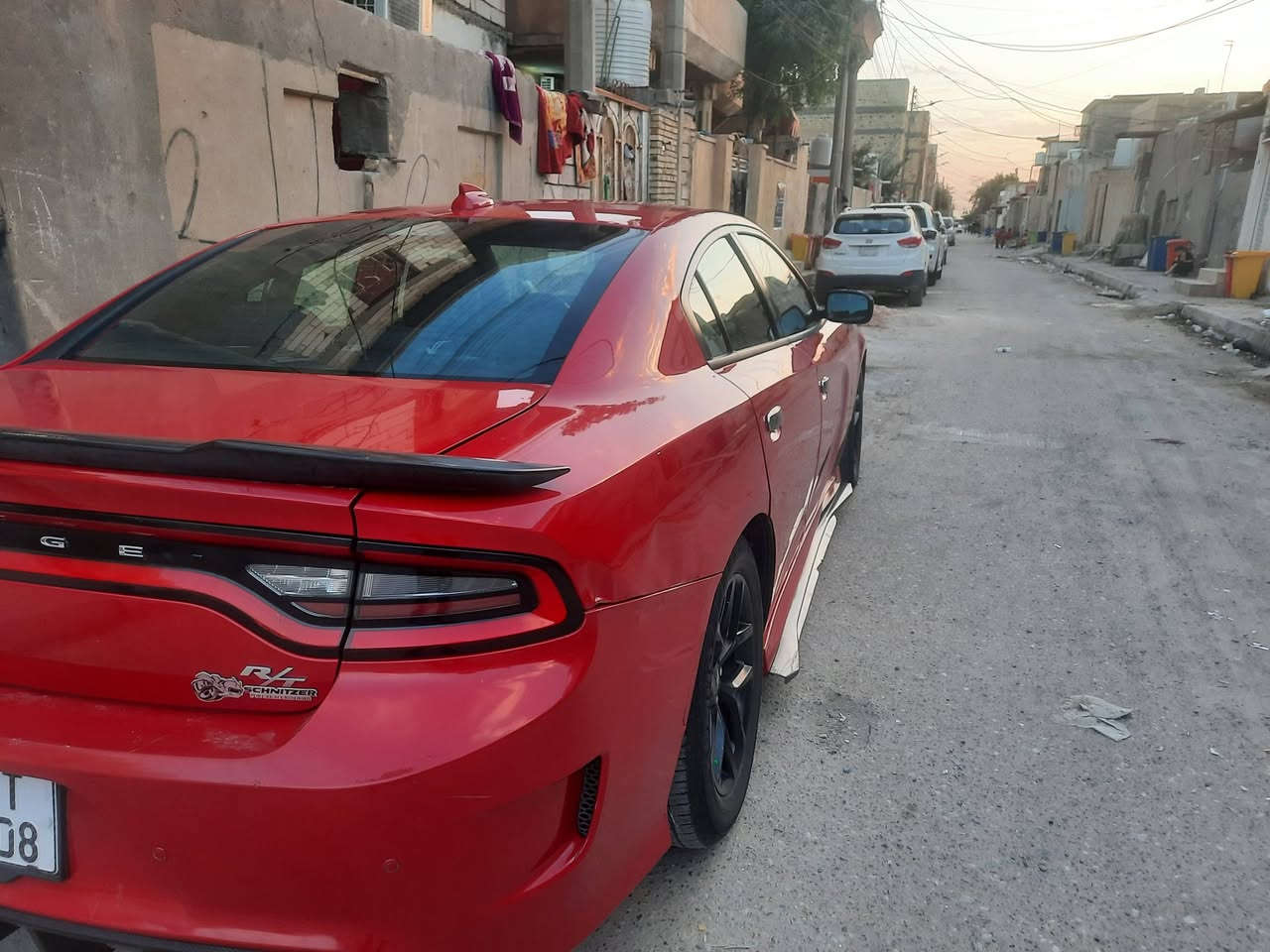 السلام عليكم جارجر ١٧اصل RT5700 تحويل ثاني يوم قطعتين صبغ جاملغات امامي اثر ضربه بجم بس مو قويه وتحديث بنيد بارد قليل جاملغ خلفي البقيه كفاله شاشه جبيره ام صوره وصوت وحساسات خلفي وشفتات سياره حلوه لون حلو عنواني البصره *********** ...السعر 155قفل قفل قفل واذا اكو مراوس يختلف سعر وياريت اقل من سعر سياره لان رايد فرق كون 40 او 50حسب نوع سياره
