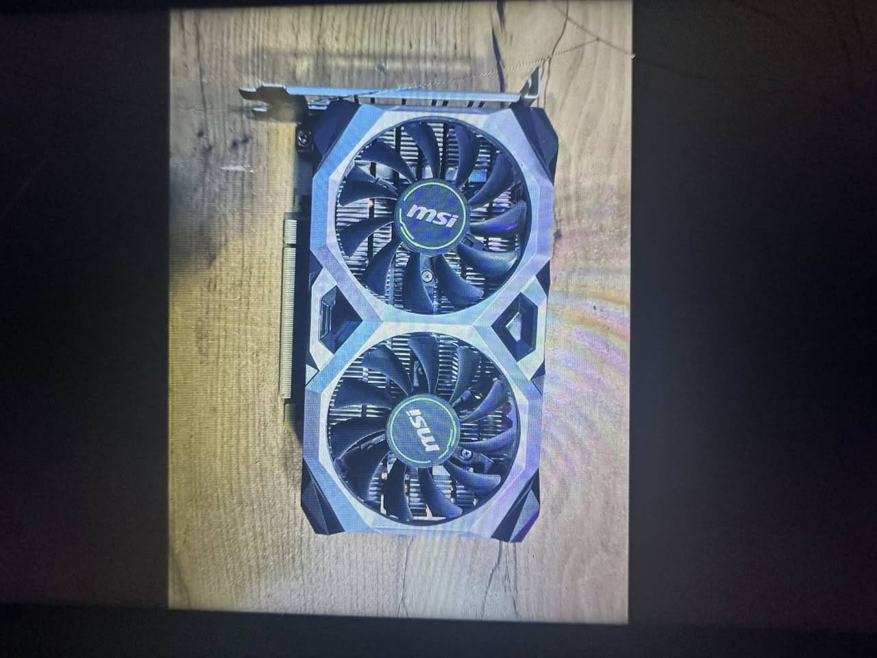 السلام عليكم تجميعه للبيع بدون هارد واذا تريد هارد تيرا تزود ٣٠
Z87 dell
1650 msi vintus
I7 4790
Cooler stock
8x2g 1600mhz haiper x
Case lineli 3 fan big
Psu 290 bronze
مكاني كربلاء


**إذا كنت صاحب هذا الإعلان وتريد حذفه لأي سبب، رجاءا أرسل رسالة إلى الدعم الفني**