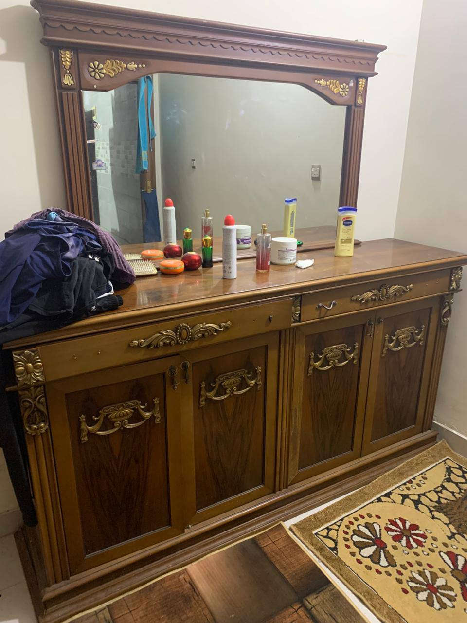 مع توصيل٢٠٠رقمي***********
