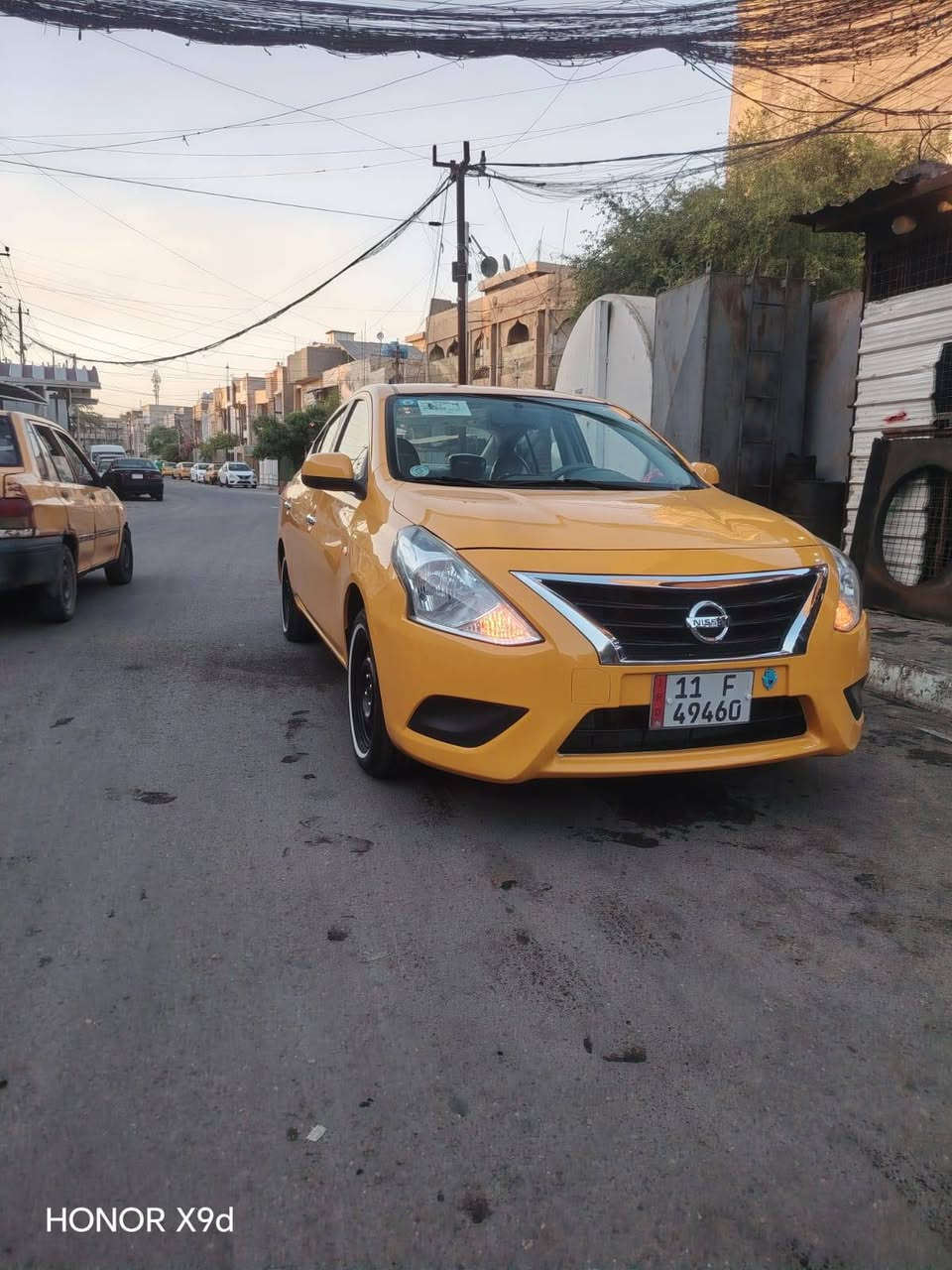 للبيع موديل ٢٠٢١ كفاله عامة كير محرك تبريد الداخل مدوشم بالكامل تخم تاير جواها  شاشة كامره السيارة بأسمي ثاني يوم لتحويل السعر ١١٨ وبيها مجال للشراي مكاني بغداد حي القاهرة للتفاصيل اكثر الاتصال على الرقم *********** بغداد, العراق
