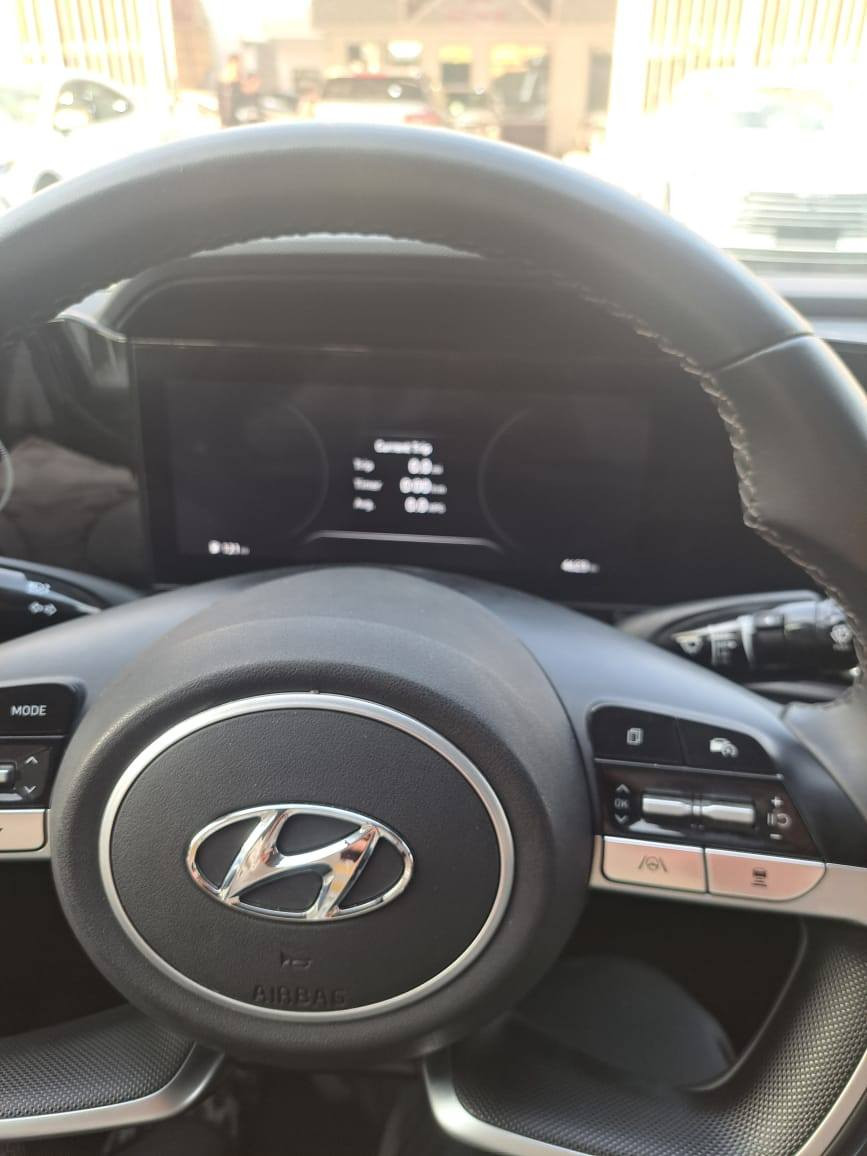 النترا هايبرد موديل 2024
صبغ صفحه وحده بدون دواخل 
معروضه 140 بيها مجال
***********
