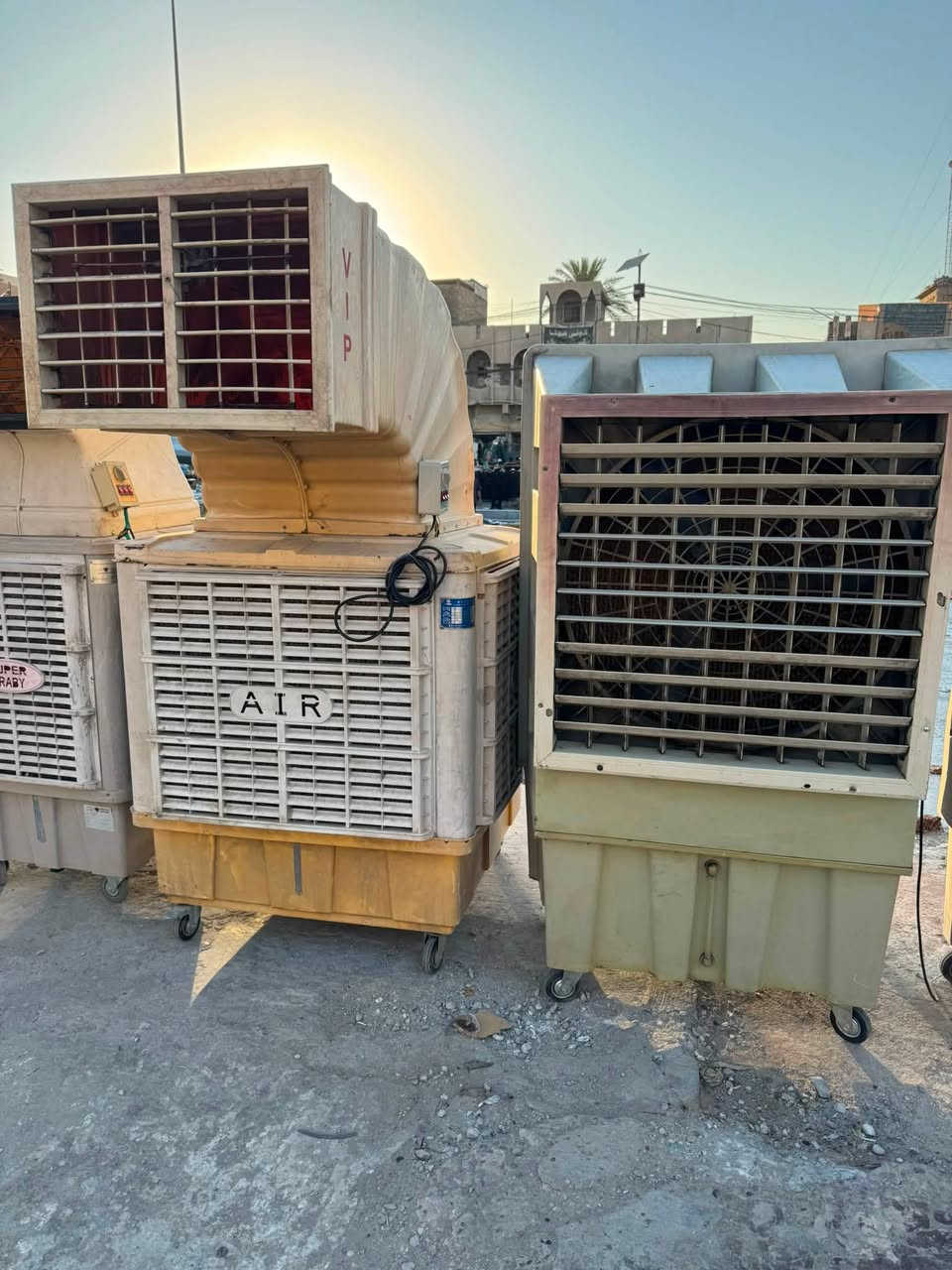 المبردات البيع ***********
