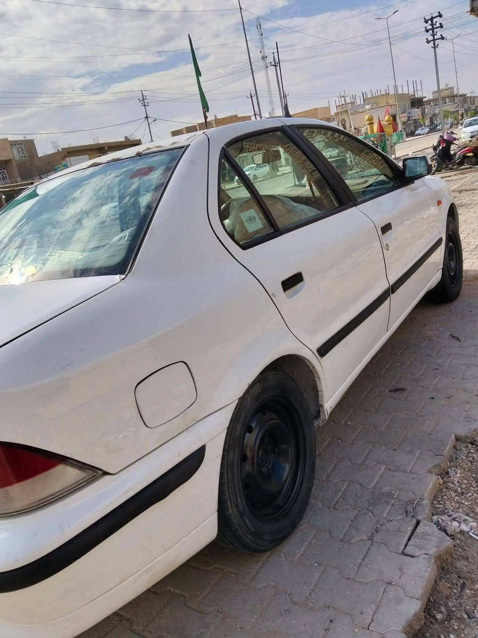 سلام عليكم
سمند موديل 11 

باسمي مشروع وطني 

سياره جاهزه تبريد شغال 

لاتنفيص ولاتبخير

كهربأياته كلها شغاله 

ترايك وين ميعجبك  

مكاني نجف كوفه. ***********
