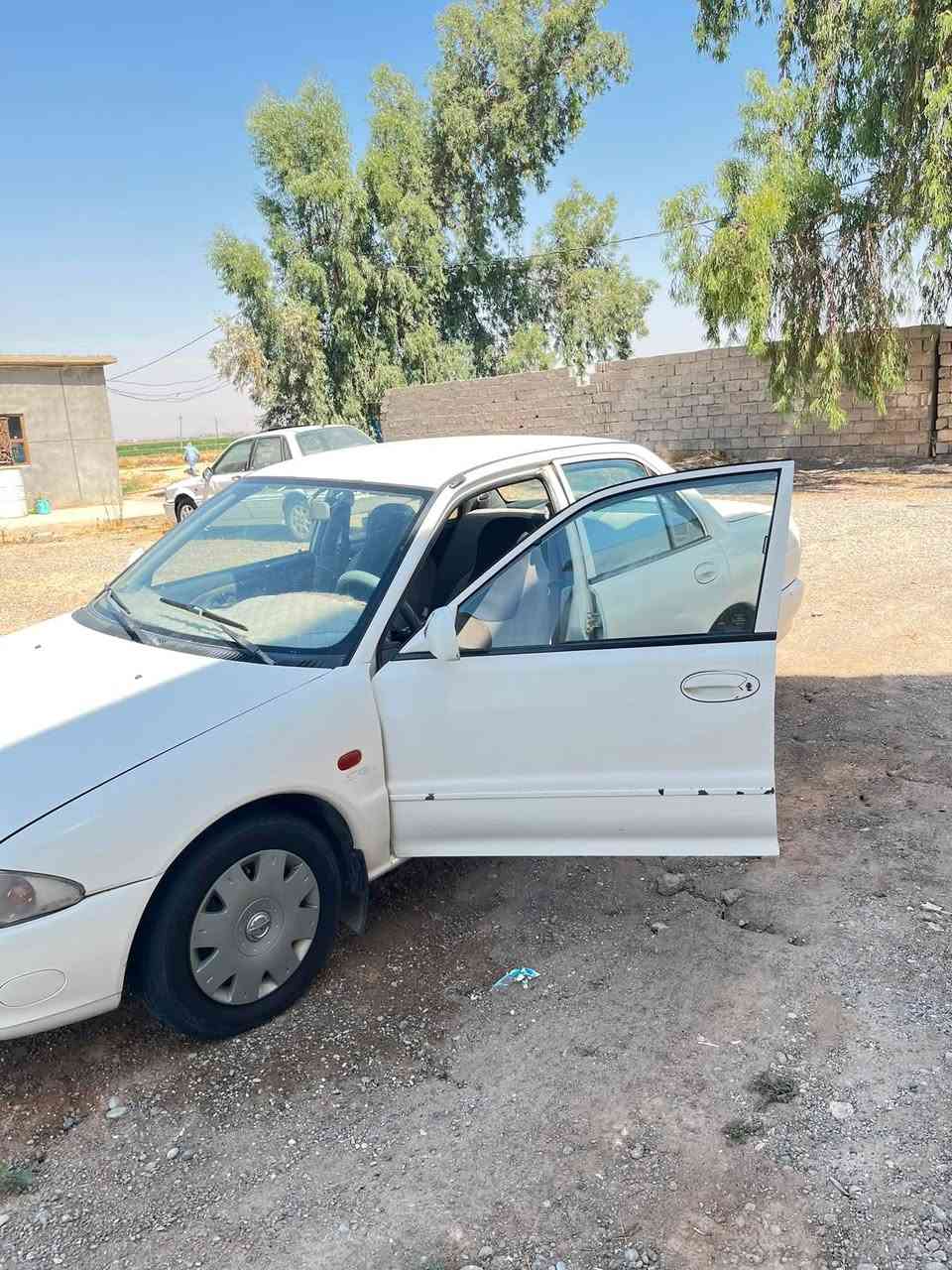 بروتون للبيع
موديل2002
رقم:نينوى
محرك-گير -تبريد-تدفئه-كهربائيات
كلها بالشرط ماتصرف عليه ربع 
مكان السياره:الحويجه 
الاتصال:***********
