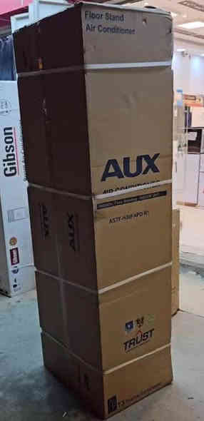 سبلت كنتوري اواكس انفيرتر تحكم من 6 انبيرات الا 10 3 طن وثلث سبلت صاله 40 يوم مشدود ومامشغلينه لن شته وهسه عزلو المكتب ونريد نبيعه سعره مليون و350الي يريده يتواصل ويايه يجيب سياره افتحلهيا وحمله ومليون عافيه جهاذ ضمانه 5 سنوات سعر الجديد مليون و800 التحكم 
*********** تكريت
