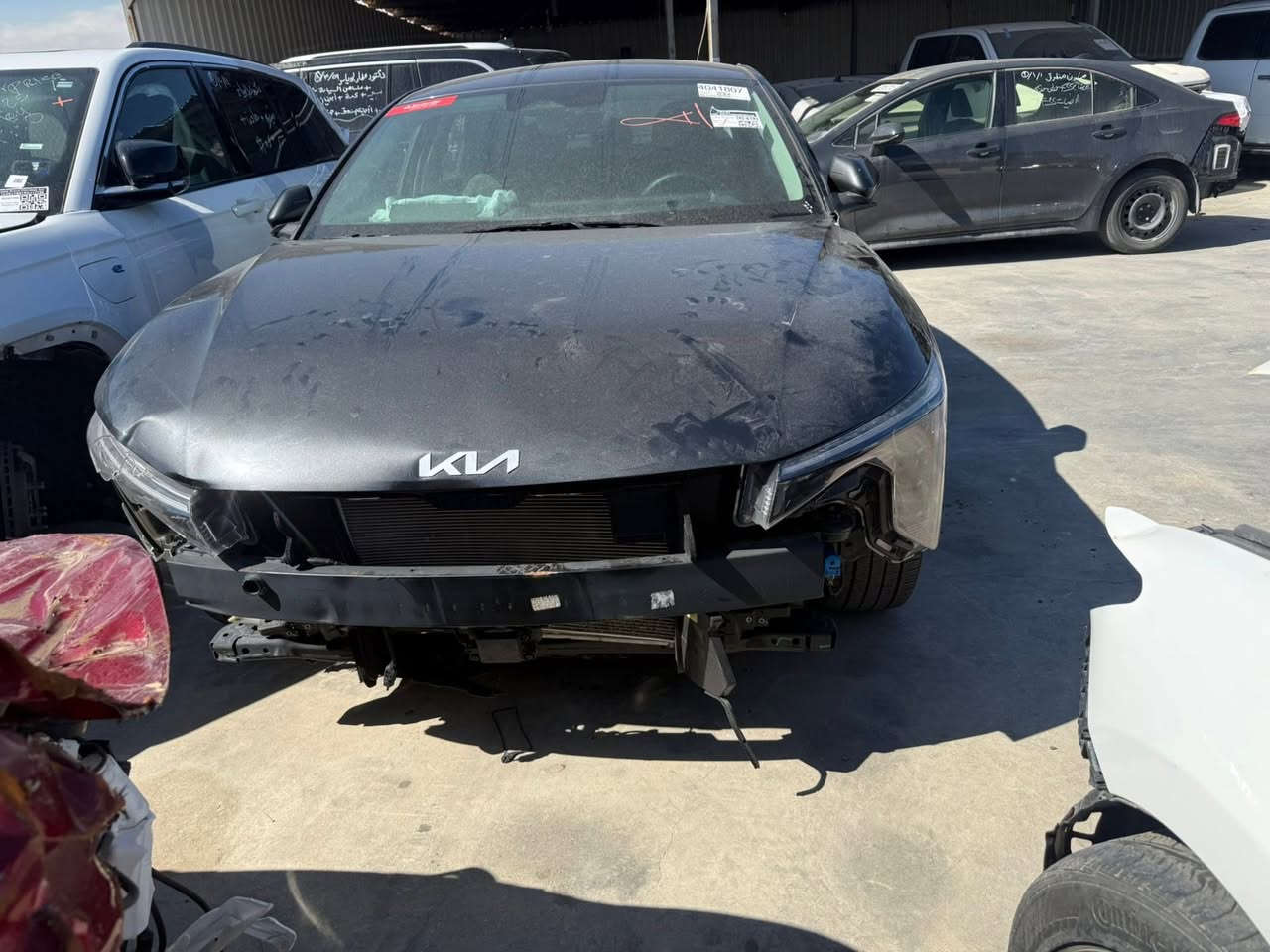 سلام عليكم
كيا k4
                موديل 25
حادثها كما واضح بالمنشور 
حدثها سطحي بدون الغود وشواصي
يرياك دركه+ستيرن 
لونها زيتوني 
تعمل وتسير 
تنباع على وضيتها بدون تصليح 
سعرها مطروحه بالأردن ب110
واصل بغداد على كتاب شهداء ب120
او حره منفيس بسم المشتري 145
توصل بعد التفاق خلال 5 ايام 
ايضاً يوجود تعقيب ونقل من الأردن إلى العراق 🇮🇶 
ايضاً يوجود كروب واتساب https://chat.whatsapp.com/GixH6PjafciIKrzP2u63FA?mode=gi_t
او تصال ***********ابو يوسف 
الرقم الأردني ‭00 962 7 8511 8411‬ابو سيف 
الفرع الأول واسط كوت 
الفرع الثاني الأردن منطقه الحره
