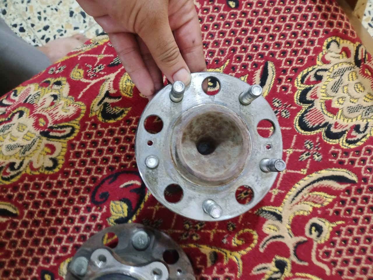 السلام عليكم ورحمة الله وبركاته
كله عدد 2سبورتج خليجي 20مال شركة بلادي شرط الفحص للبيع 
***********

