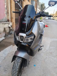 بطارية ليثيوم • عملاقة • قابلة للنزع