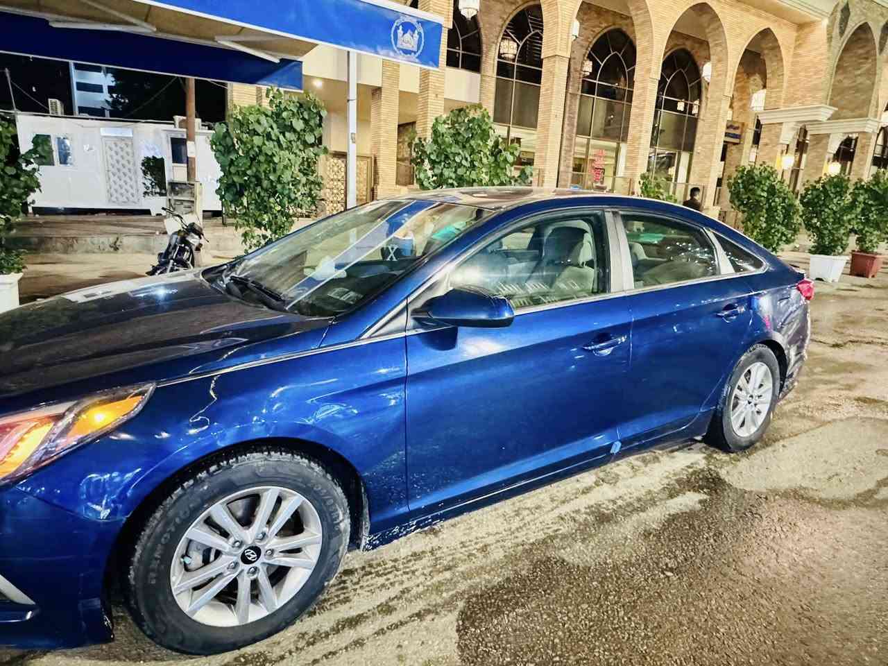 لسلام عليكم 
سوناتا وارد أمريكي
مكينه وكير كفاله
المكينه ما مفتوحه GDi 2400
داخله للعراق كسر جامعه وسرقة
مسجل
بل عراق صار بيه بارد بل جاملغ
الأمامي الأيسر وبدلته بنفس ألون
والقديم مالتها موجود
والباقي كفاله
تبريد  بدلت منضومه كامله
تخم تاير جديد قبل أربع أيام شديته 
صور مال امريكا بل منشور 
السعر 115 وبيها مجال 
رقم الهاتف 
***********
