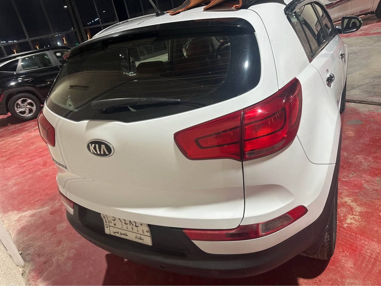 كيا سبورتج 2015 خليجي مكفوله من الضرر والصبغ فول مواصفات واحد على واحد بصمه بنراما كرسي كهرباء شاشه تبريد كامره حساس مري شفط دبل ليد امامي خلفي دبل ارباك كشافات وبعد هواي مواصفات بيها سعر 168 وبيها مجال ماشيه 170 الاف مكان ديالى او بغداد للمراوس اونقدا *********** مكفوله كفاله عامه عده شخوط وملاحضات بسيطه بغداد, العراق
