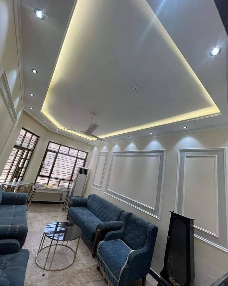 الفخامة لها عنوان واحد.. مكتب ديكورات الفتلاوي 🏠
لأن منزلك هو مرآة ذوقك، نحن في مكتب ديكورات الفتلاوي نضع بين يديك خبرة سنوات في فن الديكور والجبس بورد. نجمع بين دقة التنفيذ وحداثة التصميم لنخلق لك فضاءً يليق بك.
• خدماتنا تشمل:
• تنفيذ أحدث ديكورات الجبس بورد (أسقف، جدران، مكتبات شاشات).
• تصاميم "مودرن" و "كلاسيك" بلمسات فنية فريدة.
• حلول ذكية لتوزيع الإضاءة المخفية والسبوت لايت.
• دقة متناهية في التشطيب وتسليم في الموعد.
📍 مكتب ديكورات الفتلاوي: حيث يجتمع الإبداع بالإتقان.
📞 للاستفسار والحجز: [***********]📞
💬 مراسلتنا مباشرة عبر الواتساب: [ديكورات الفتلاوي]
