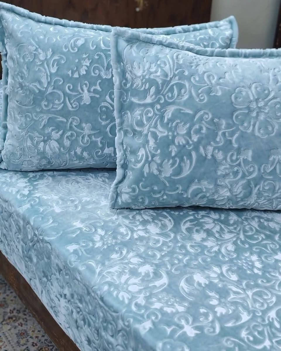 وصل بفضل الله اتواب قماش دفايه السرير ساده حفر ليزر نصف بطانيه
المفرش الجديد اعلى خام


**إذا كنت صاحب هذا الإعلان وتريد حذفه لأي سبب، رجاءا أرسل رسالة إلى الدعم الفني**