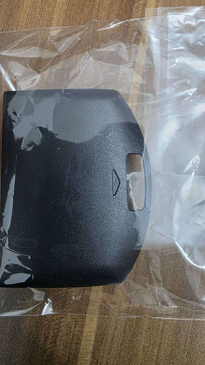 السلام عليكم 
بطارية 1800mah
قبق بطارية موديل 1000 
شاحنة اصلية مال psp street 
ورام 8g و رام ادابتر 
كلهن ب20 
توصيل موجود


**إذا كنت صاحب هذا الإعلان وتريد حذفه لأي سبب، رجاءا أرسل رسالة إلى الدعم الفني**