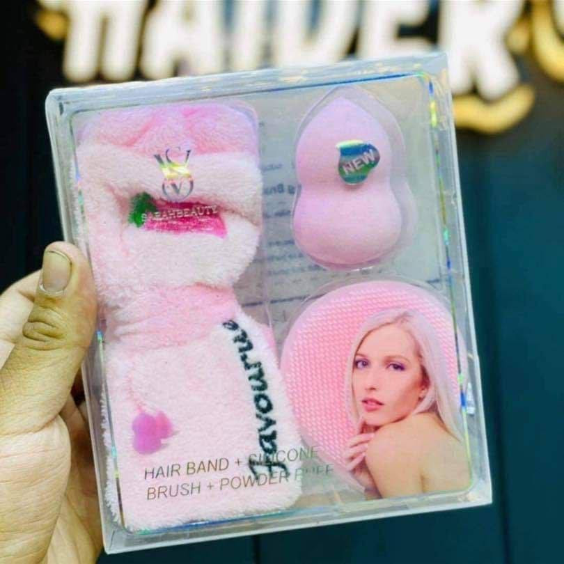 بكج حلوو 
البكج متكون من  ثلاث قطع 👇🏻
♥️♥️ بوند المشاهير ومسكه تقشير وتنضيف البشرة وبيوتي بلندر ♥️

السعر  10
#يوجد_توصيل_لكافه_المحافظات


**إذا كنت صاحب هذا الإعلان وتريد حذفه لأي سبب، رجاءا أرسل رسالة إلى الدعم الفني**