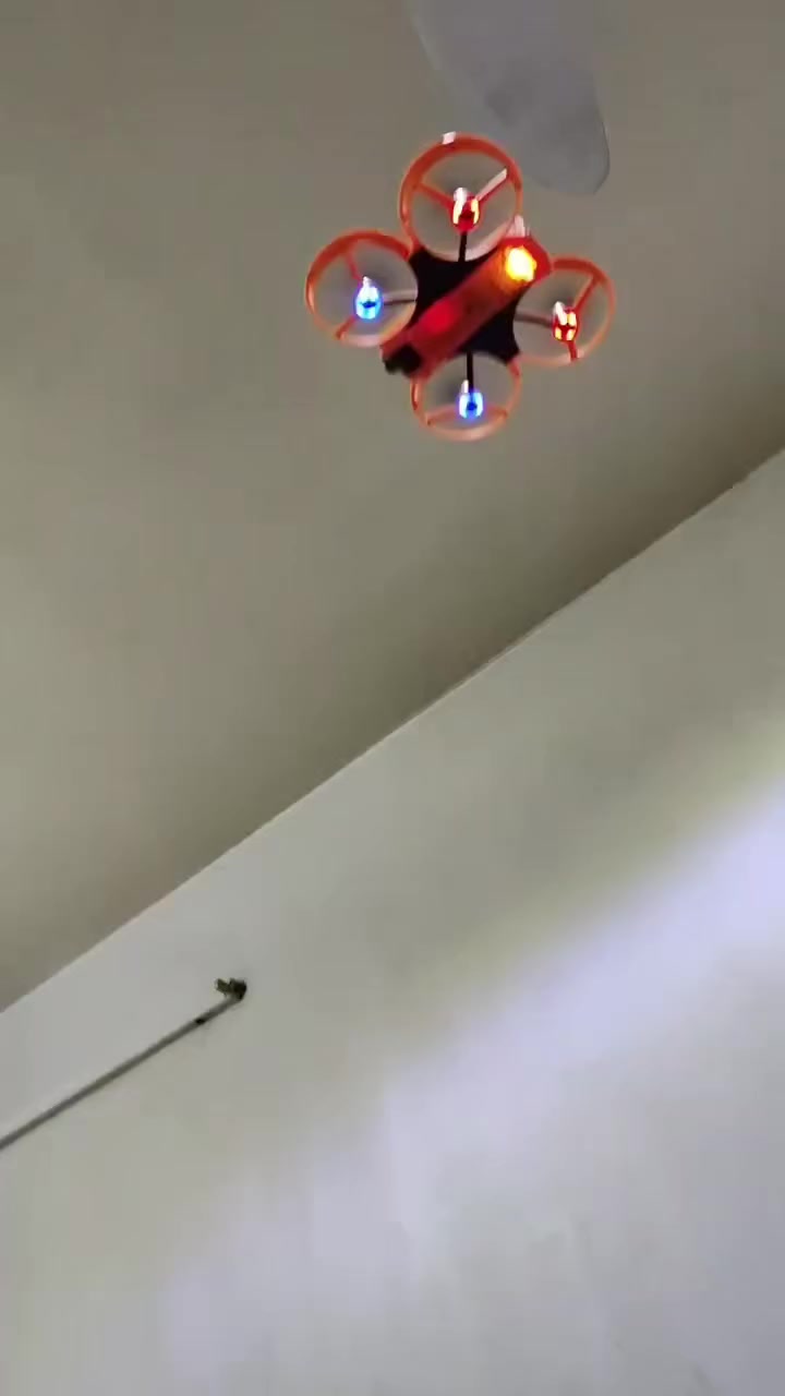 156S درون عملاقة 
توصيل متوفر لكل المحافظات 
75 الف للمناسبات للمواكب للسفرات 
محركات برشلز وجوستك شحن وشاشة تصوير ورام اصلي مع كارت ريدر اصلي و جنطة اصلية


**إذا كنت صاحب هذا الإعلان وتريد حذفه لأي سبب، رجاءا أرسل رسالة إلى الدعم الفني**