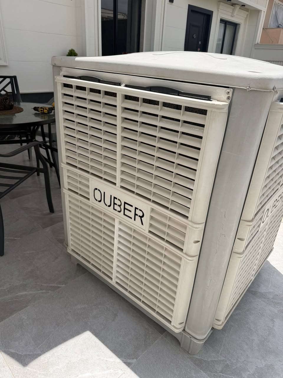 مرحبا مبرده للبيع ماركه  OUBER غنيه عن التعريف 
المكان اربيل مجمع اوزال ستي سعر 200$


**إذا كنت صاحب هذا الإعلان وتريد حذفه لأي سبب، رجاءا أرسل رسالة إلى الدعم الفني**